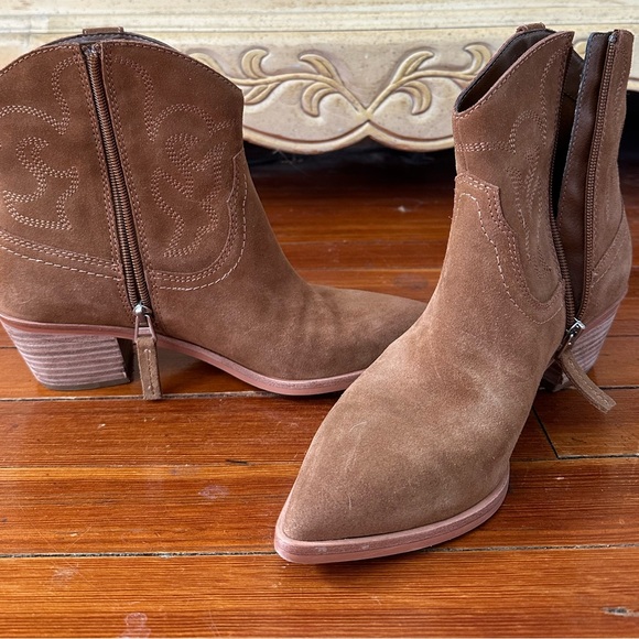 EUC Solow Dolce Vita size 10 Ankle Booties - Picture 2 of 10